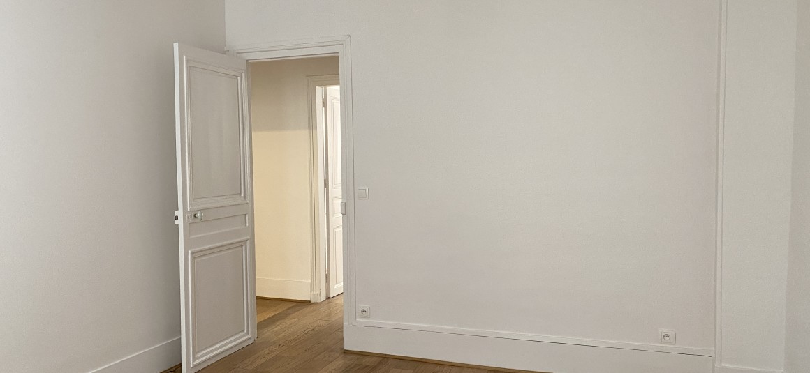 VIDE – 2 chambres – 74 m2 – Havre Caumartin – Paris 9e – 3e étage avec ascenseur – Loyer cc : 2.470 euros