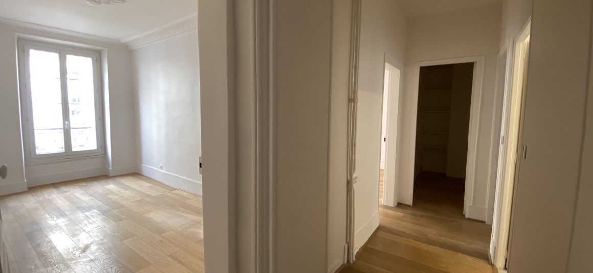VIDE – 2 chambres – 74 m2 – Havre Caumartin – Paris 9e – 3e étage avec ascenseur – Loyer cc : 2.470 euros
