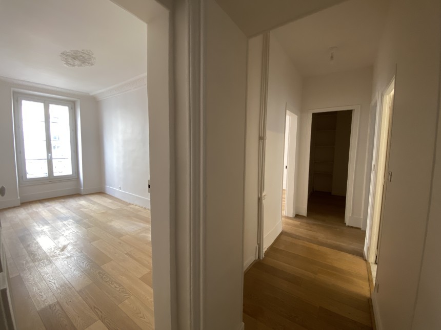 VIDE – 2 chambres – 74 m2 – Havre Caumartin – Paris 9e – 3e étage avec ascenseur – Loyer cc : 2.470 euros