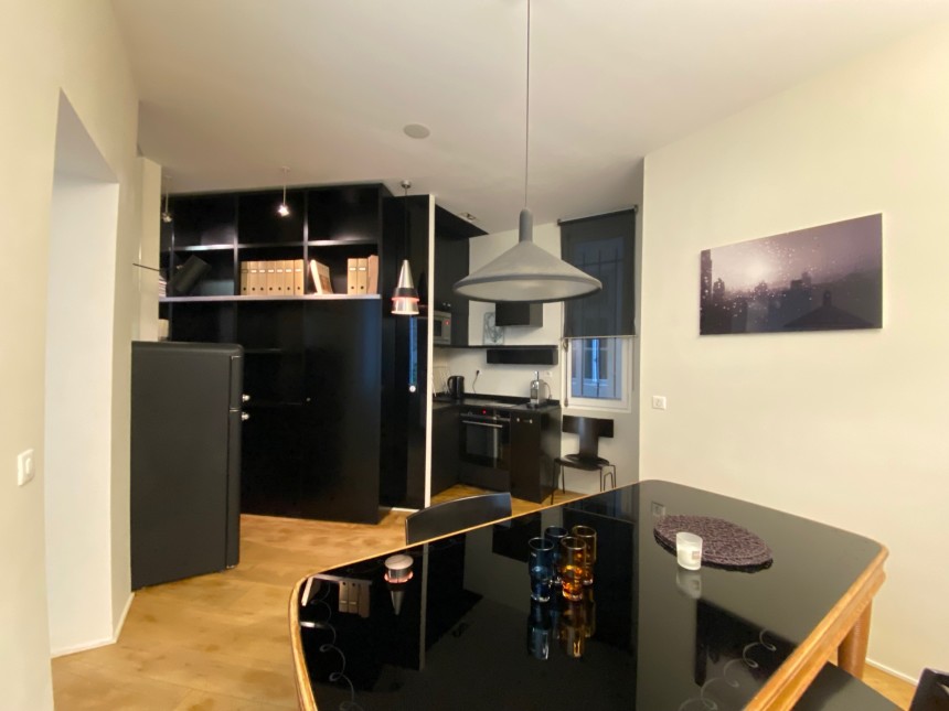 MEUBLÉ – 1 ch – Paris 16e – 55 m2 – Passy/Trocadéro – Rue de la Tour- Rdc sur cour – Loyer cc : 1.750 €