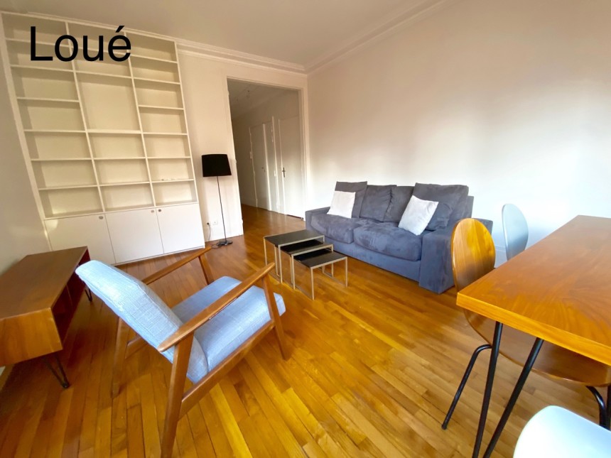 MEUBLÉ – 2 chambres – 76 m2 – Paris 16ème – Rue Duret – 76 m2 – 5ème étage avec ascenseur – Loyer charges comprises : 2.500 euros (chauffage collectif)