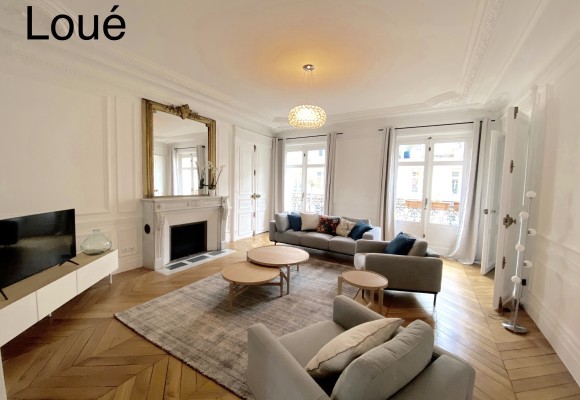 MEUBLÉ – 3 chambres – 160 m2 – Balcon filant – Paris 17ème – Rue Gounod – Ternes/Wagram/Monceau – Standing / Parfait état – 4ème étage avec ascenseur – Loyer cc : 6.000 € (chauff. et eau ch. collectifs)