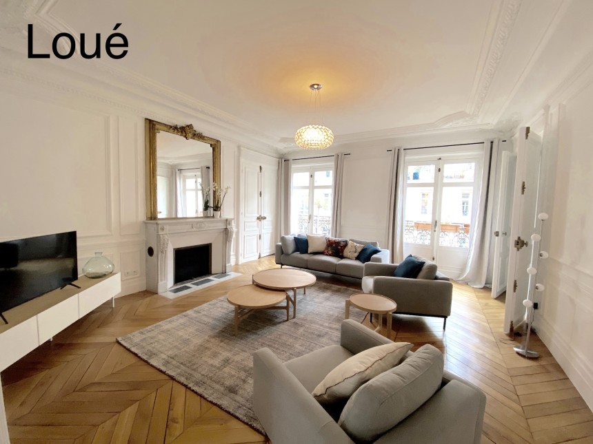 MEUBLÉ – 3 chambres – 160 m2 – Balcon filant – Paris 17ème – Rue Gounod – Ternes/Wagram/Monceau – Standing / Parfait état – 4ème étage avec ascenseur – Loyer cc : 6.000 € (chauff. et eau ch. collectifs)