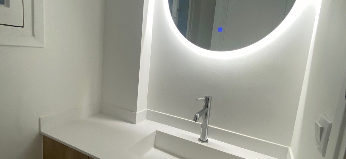 MEUBLÉ – 3 chambres – 160 m2 – Balcon filant – Paris 17ème – Rue Gounod – Ternes/Wagram/Monceau – Standing / Parfait état – 4ème étage avec ascenseur – Loyer cc : 6.000 € (chauff. et eau ch. collectifs)