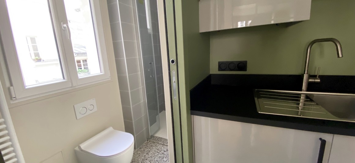 MEUBLÉ – 1 chambre – MARAIS – Paris 3ème  – Rue de Montmorency – 35 m2 – 2e étage sans ascenseur – Loyer charges comprises : 1.800 €
