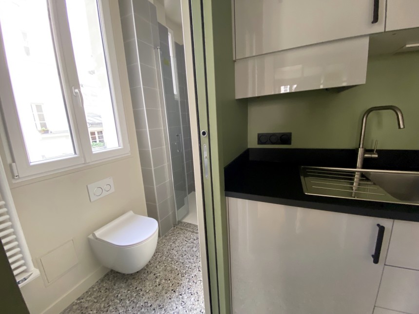 MEUBLÉ – 1 chambre – MARAIS – Paris 3ème  – Rue de Montmorency – 35 m2 – 2e étage sans ascenseur – Loyer charges comprises : 1.800 €