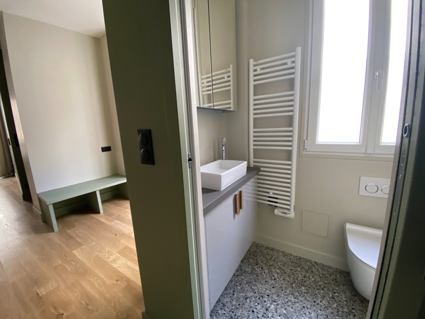 MEUBLÉ – 1 chambre – MARAIS – Paris 3ème  – Rue de Montmorency – 35 m2 – 2e étage sans ascenseur – Loyer charges comprises : 1.800 €