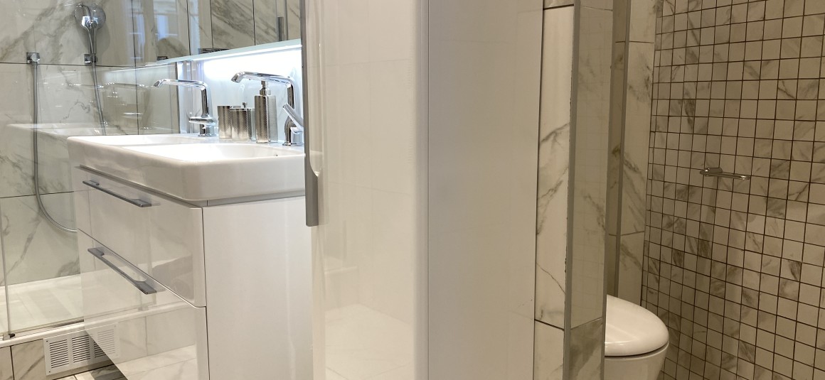 MEUBLÉ – 1ch – Paris 9ème – 47 m2 – Rue de la Grange Batelière – Richelieu Drouot – 3ème étage ascenseur – Loyer cc : 2.200 €