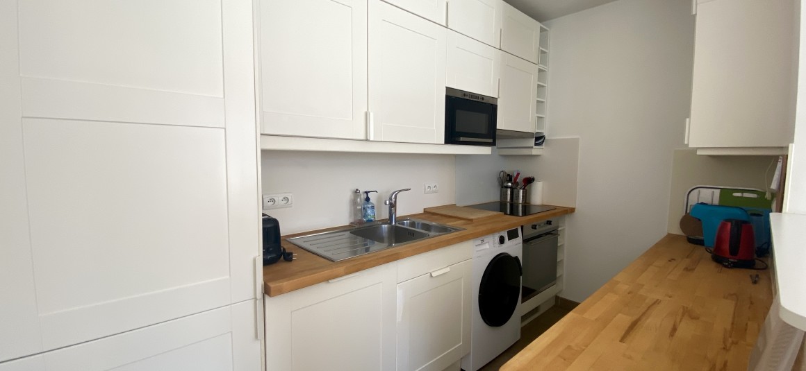 MEUBLÉ – 2 chambres – Boulogne (92) – Rue Marcel Bontemps – 65 m2 + Terrasse 10 m2 – 6e étage ascenseur – Parking en sous-sol –  Loyer cc : 2.300 €