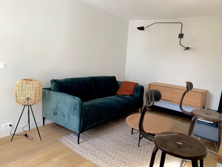 MEUBLÉ – 1 chambre – 37 m2 – Paris 6e – Rue Cherche Midi – 4ème étage sans ascenseur – Loyer cc : 1.600 euros