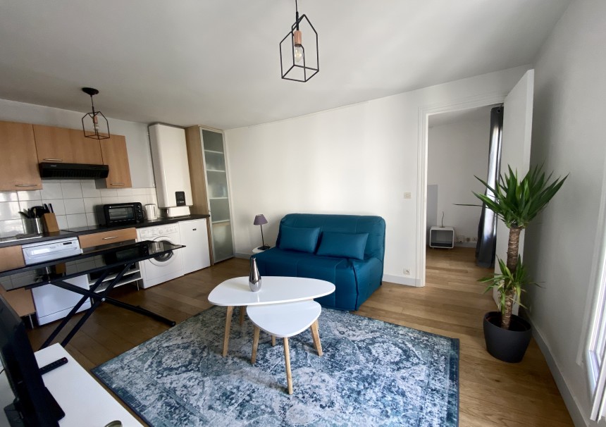 MEUBLÉ – 1 chambre – 32,2 m2 – Paris 9e – Rue J B Pigalle – 5ème étage ascenseur – Loyer cc : 1.320 €