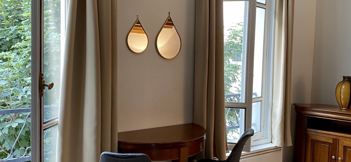MEUBLÉ – 1 chambre – 43 m2 – Paris 17e – Rue des Acacias – 3e étage avec ascenseur  – Loyer cc : 1.500 €