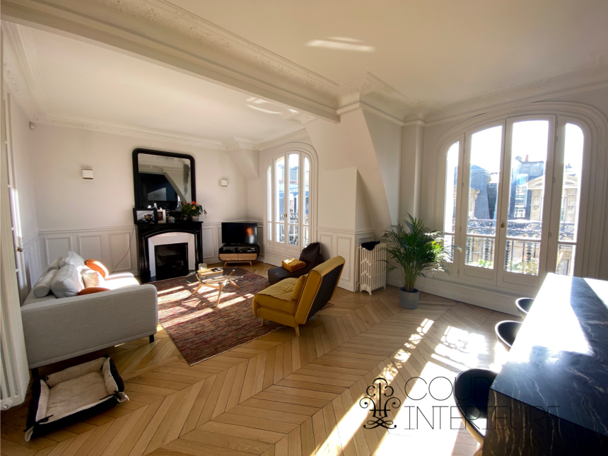 MEUBLÉ – Refait neuf standing – 3 chambres – PARIS 17ème – PONCELET/TERNES – 120 m2 au sol (96 m2 carrez) – Duplex en dernier étage (6e et 7e étage) avec ascenseur – Balcon  – Loyer charges comprises : 4.025 euros