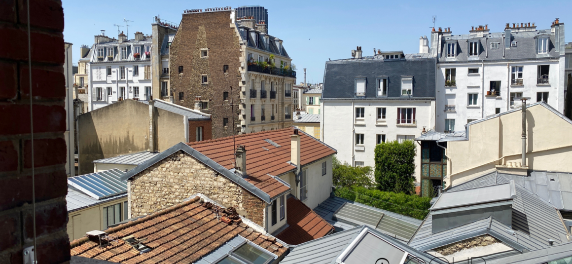 MEUBLÉ – EXCEPTIONNEL – 1ère LOCATION – RÉFECTION HAUT DE GAMME – 2 chambres – 98 m2 – Paris 6ème – Jardin du Luxembourg – Rue Boissonade – 3ème étage ascenseur – Loyer charges comprises : 4.300 euros (chauffage et eau chaude centrals inclus et Internet inclus)