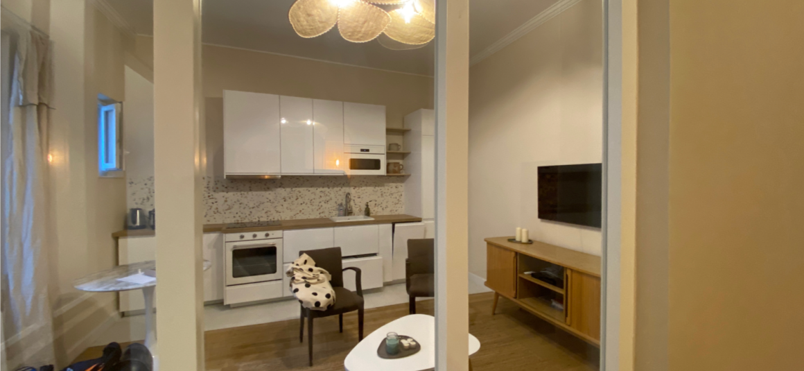 MEUBLÉ – 1 chambre – Centre Neuilly sur Seine – Rue Madeleine Michelis – €39 m2 – Rez de jardin – Loyer cc : 1.600
