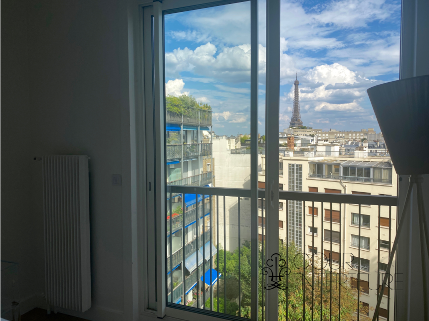 MEUBLÉ – 3 chambres – Paris 16ème – PASSY – 100 m2 – 9ème étage ascenseur + Balcon filant – VUE TOUR EIFFEL – Loyer charges comprises : 4.540 euros (poss. parking sous-sol en sus)