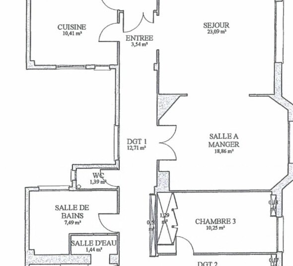 MEUBLÉ – 4 chambres – 142 m2 – 92 Neuilly sur Seine – Rue Perronet – Métro : Pont de Neuilly – 3e étage sans ascenseur – Loyer charges comprises : 4.254 euros
