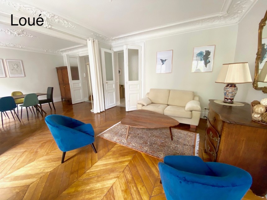 MEUBLÉ – 1 chambre – Paris 17ème  – Métro : Pereire – Avenue Villiers – 59 m2 – 1er étage avec ascenseur – Loyer charges comprises : 2.200 euros