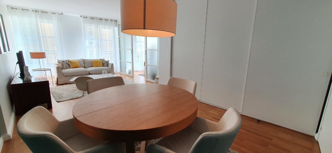 MEUBLÉ – 1 chambre – Paris 1er – Rue Hérold – 58 m2 – 2ème étage avec ascenseur – Loyer charges comprises : 2.250 €