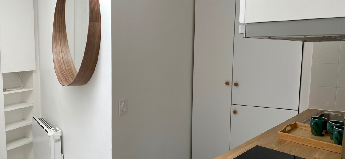 MEUBLÉ – 1 chambre – 39 m2 – Paris 17ème – Villiers / Malesherbes – Rue Jouffroy d’Abbas – 6ème et dernier étage avec ascenseur – Loyer charges comprises : 1.550 euros
