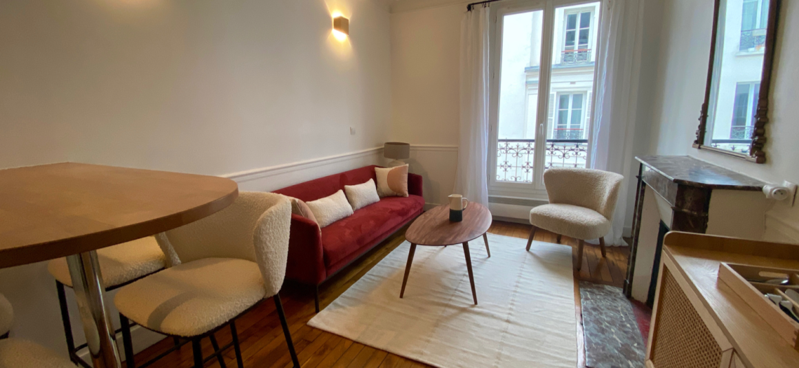 MEUBLÉ – 1 chambre – Paris 17ème – Batignolles – Rue Clairaut – 35 m2 – 4ème étage sans ascenseur – Loyer charges comprises : 1.400 euros