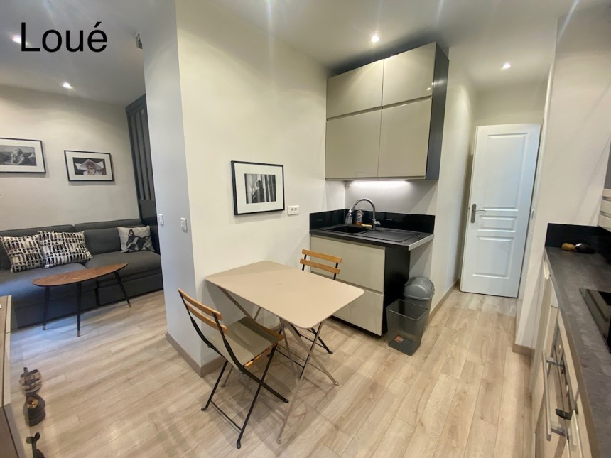 MEUBLÉ – 1 chambre – Paris 3ème – 25 m2 – Rue de Turenne –  3ème  étage sans ascenseur – Loyer : 1.250 € cc