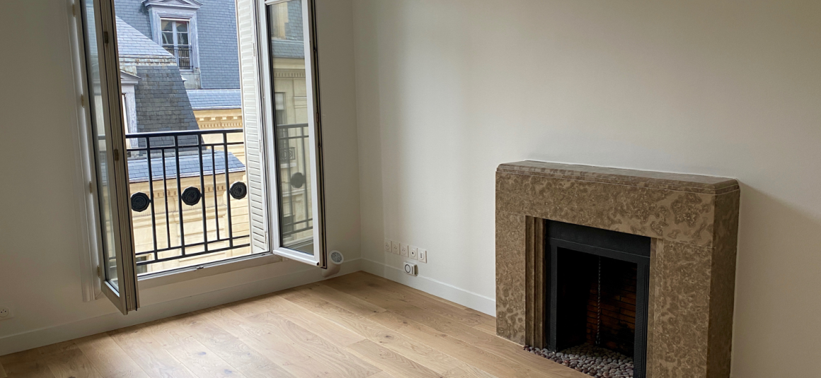 Sans titre10 VIDE – 1 chambre – Paris 8ème – Rue Chateaubriand – 45 m2 – 4ème étage ascenseur – Loyer charges comprises : 1.800 euros