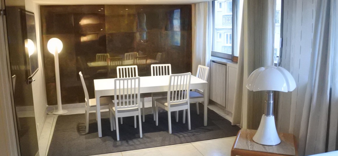 MEUBLÉ – Duplex 3 chambres de 90 m2 + Terrasse environ 26 m2 – Paris 15ème – Rue Théodore Deck – 5ème et dernier étage ascenseur – Loyer charges comprises : 3.246 €
