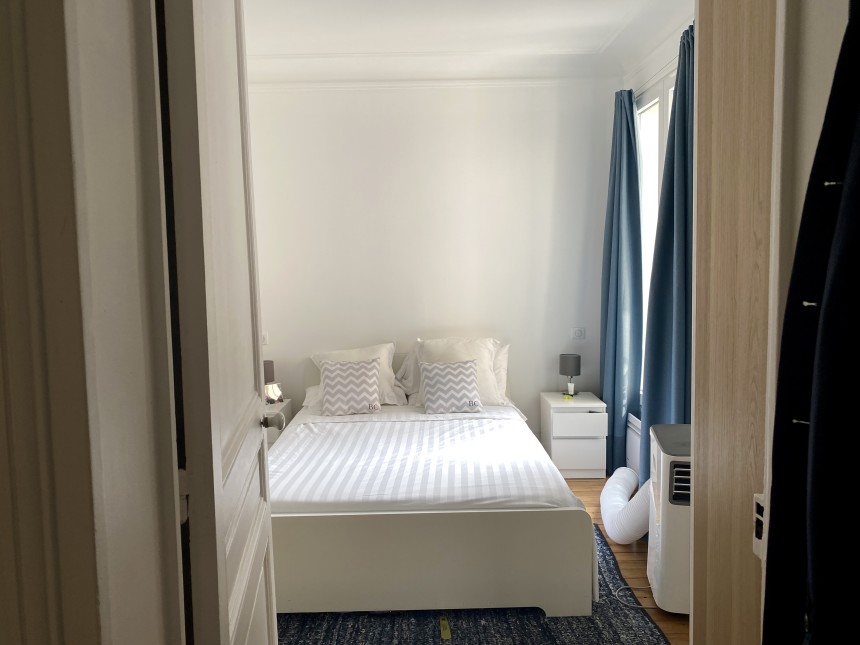 MEUBLÉ – 1 chambre – Paris 17ème – Rue Dulong – 41 m2 – 4ème étage sans ascenseur – Loyer charges comprises : 1.750 euros