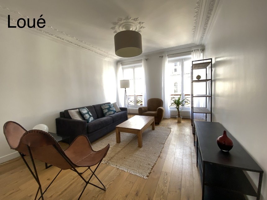 MEUBLÉ – 2 chambres – 53 m2 – Paris 9ème – Cité Trévise – 4ème étage sans ascenseur – Loyer charges comprises : 1.950 €