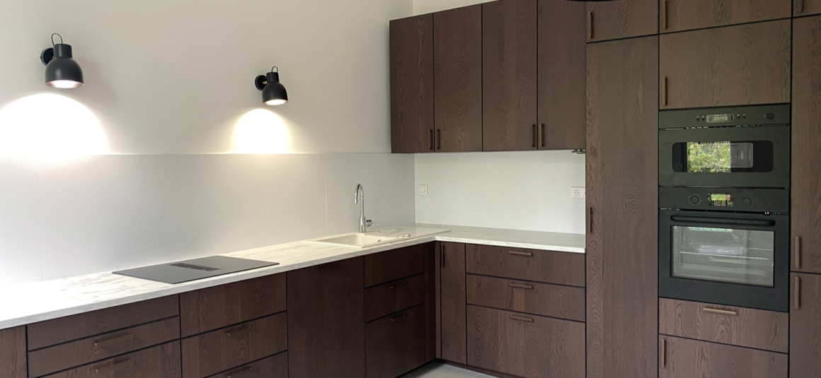 VIDE – Exceptionnel Haut Standing  – 2 chambres – Place Saint Michel – PARIS 6ème – 92 m2 – Balcon filant – 4ème étage avec ascenseur – Loyer charges comprises : 3.700 euros