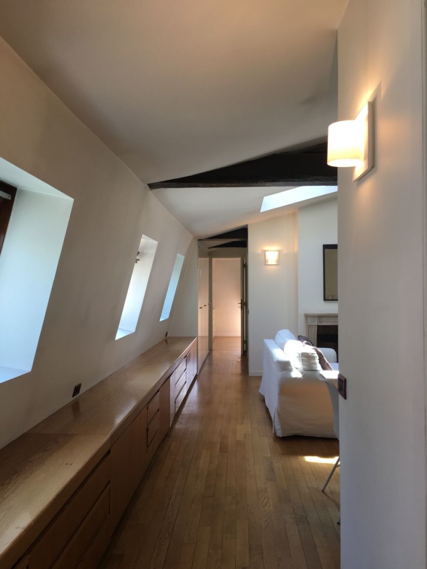 MEUBLÉ – 1 chambre – Paris 3ème – Rue Beranger – 60 m2 – 6ème étage ascenseur – Loyer charges comprises : 2.350 euros