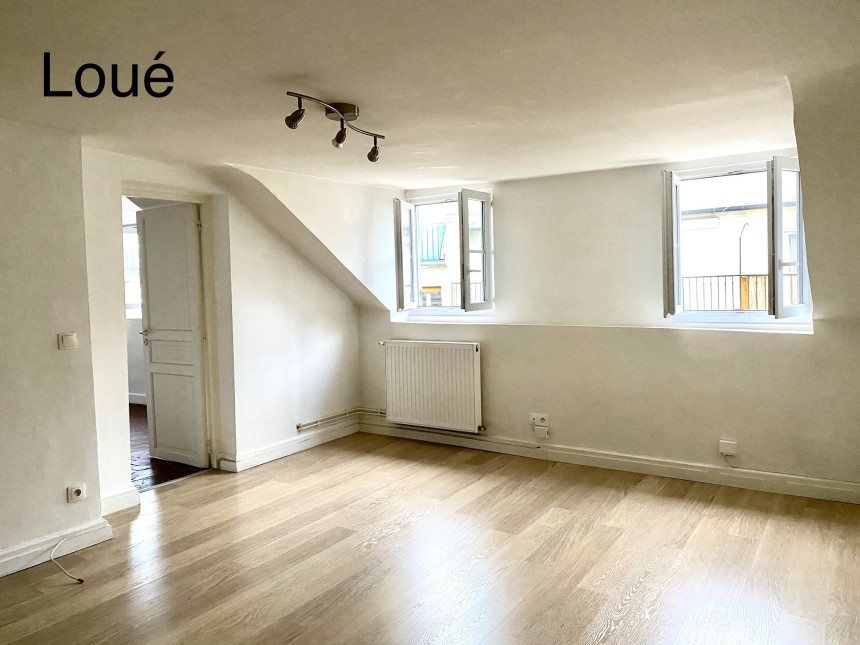 VIDE – 1 chambre – Paris 9ème – Havre Caumartin – Rue Joubert – 40 m2 – 5ème étage avec ascenseur – Loyer charges comprises : 1.311 euros