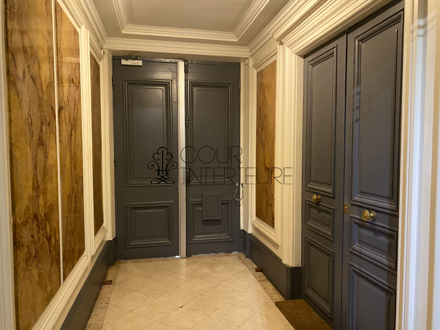 VIDE – 2 chambres – 72 m2 – Paris 17ème – Bld Pereire / quartier Wagram Levis – 2ème étage ascenseur – Loyer charges comprises : 2.580 euros