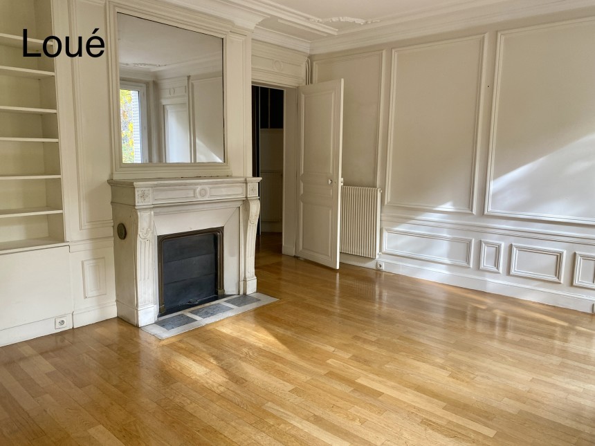 VIDE – 2 chambres – 72 m2 – Paris 17ème – Bld Pereire / quartier Wagram Levis – 2ème étage ascenseur – Loyer charges comprises : 2.580 euros