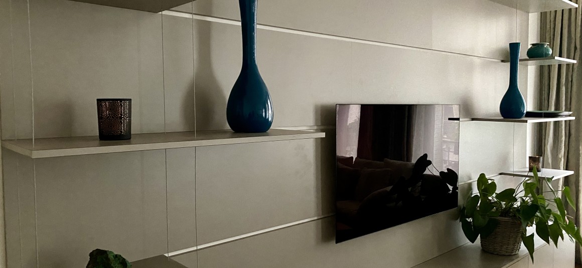 MEUBLÉ – 2 chambres – Paris 17ème – 85 m2 – rue des Batignolles – 1er étage  – Loyer charges comprises : 3.000 €