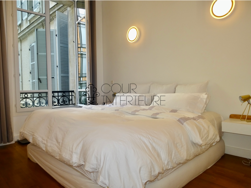 MEUBLÉ – 3 chambres (2 chambres + 1 bureau / chambre d’amis) – 77 m2 – Avenue Foch / Bld Flandrin / Porte Dauphine –  Paris 16ème – 1er étage ascenseur –  Loyer charges comprises : 3.100 €