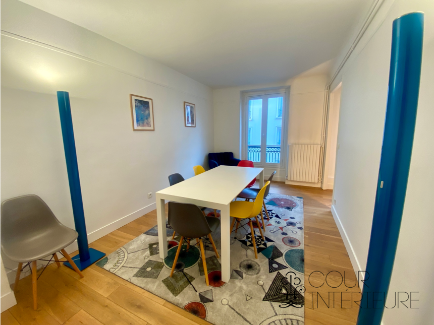 MEUBLÉ – 2 chambres – 104 m2 – Paris 8ème – Rue Jean Mermoz – 3ème étage ascenseur –  Loyer charges comprises : 4.150 euros