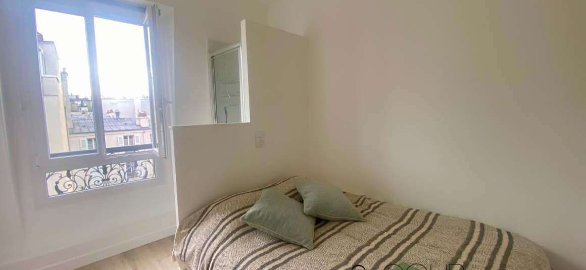 MEUBLÉ – Studio – 17ème – Wagram / Levis – Rue Jouffroy d’Abbans – 6ème et dernier étage ascenseur – Loyer charges comprises : 800 euros