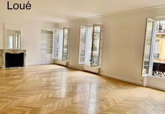 VIDE – 3 chambres – 151 m2 – Proche Monceau / Ternes – Paris 8ème (limite Paris 17ème) – 4ème étage avec ascenseur – Loyer charges comprises : 4.555 €