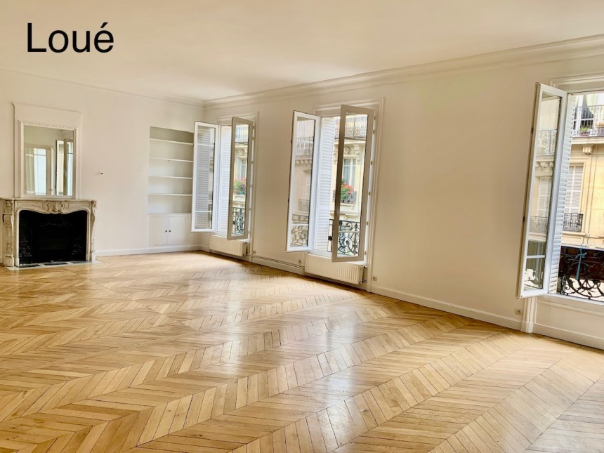 VIDE – 3 chambres – 151 m2 – Proche Monceau / Ternes – Paris 8ème (limite Paris 17ème) – 4ème étage avec ascenseur – Loyer charges comprises : 4.555 €