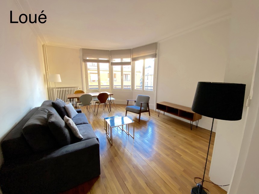 MEUBLÉ – 2 chambres – 76 m2 – Paris 16ème – Rue Duret – 76 m2 – 5ème étage avec ascenseur – Loyer charges comprises : 2.500 euros (chauffage collectif)