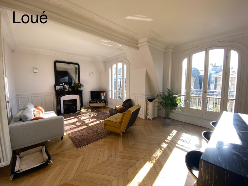 MEUBLÉ – Refait neuf standing – 3 chambres – PARIS 17ème – PONCELET/TERNES – 120 m2 au sol (96 m2 carrez) – Duplex en dernier étage (6e et 7e étage) avec ascenseur – Balcon  – Loyer charges comprises : 4.025 euros