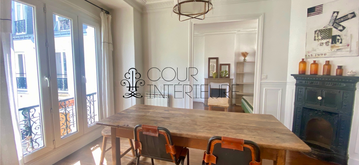 MEUBLÉ – 1 chambre – PARIS 17ème – 46 m2 Haut Batignolles – Métro : Guy Moquet – 5ème étage avec ascenseur – Loyer charges comprises : 1.700 euros
