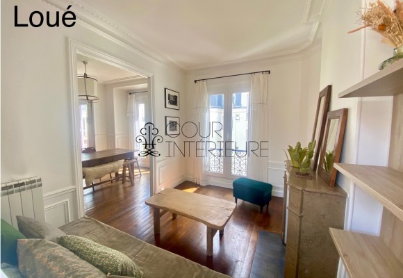 MEUBLÉ – 1 chambre – PARIS 17ème – 46 m2 Haut Batignolles – Métro : Guy Moquet – 5ème étage avec ascenseur – Loyer charges comprises : 1.700 euros