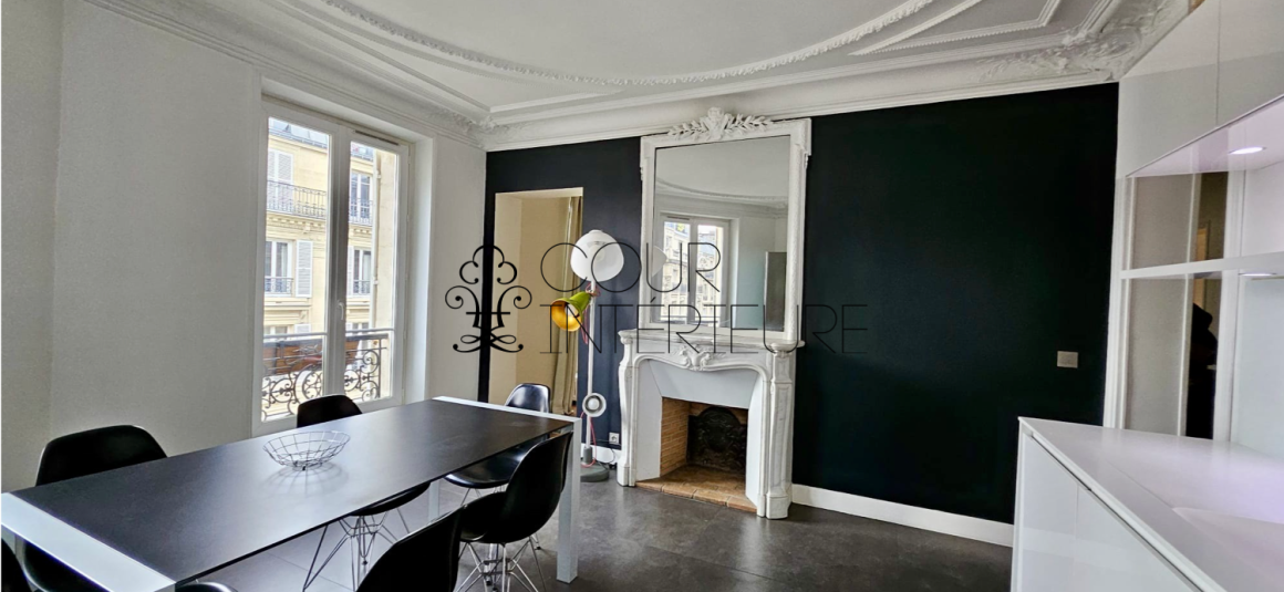 MEUBLÉ – 2 chambres – 96 m2 – Paris 8ème (limite 17ème) – VILLIERS – Rue Constantinople – Quartier Villiers / rue de Levis – 4ème étage ascenseur – Loyer charges comprises : 3.650 euros
