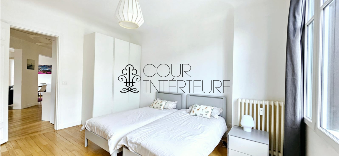 MEUBLÉ – 3 chambres – Paris 17ème –  Wagram – 120 m2 – 4ème étage avec ascenseur – Loyer charges comprises : 4.490 € charges comprises (chauf. inclus)