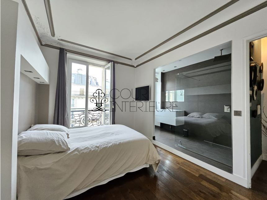 MEUBLÉ – 2 chambres – 96 m2 – Paris 8ème (limite 17ème) – VILLIERS – Rue Constantinople – Quartier Villiers / rue de Levis – 4ème étage ascenseur – Loyer charges comprises : 3.650 euros