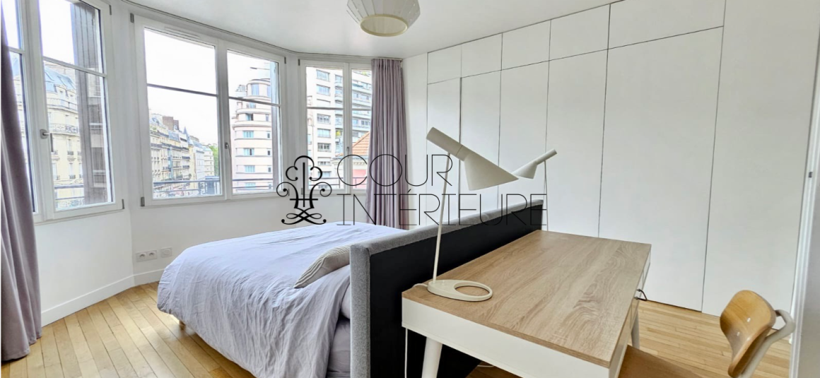 MEUBLÉ – 3 chambres – Paris 17ème –  Wagram – 120 m2 – 4ème étage avec ascenseur – Loyer charges comprises : 4.490 € charges comprises (chauf. inclus)