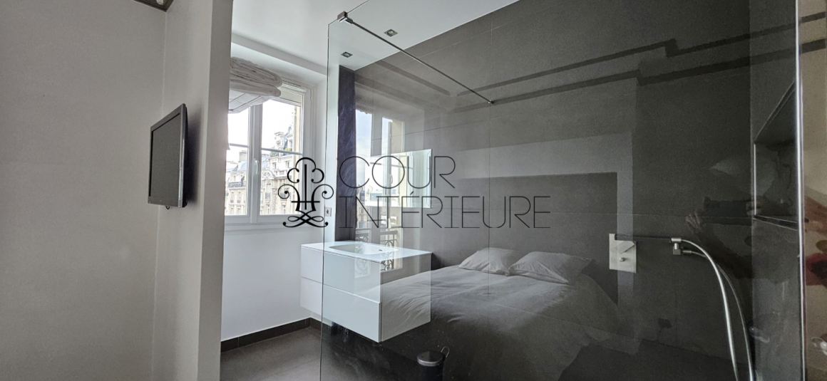 MEUBLÉ – 2 chambres – 96 m2 – Paris 8ème (limite 17ème) – VILLIERS – Rue Constantinople – Quartier Villiers / rue de Levis – 4ème étage ascenseur – Loyer charges comprises : 3.650 euros